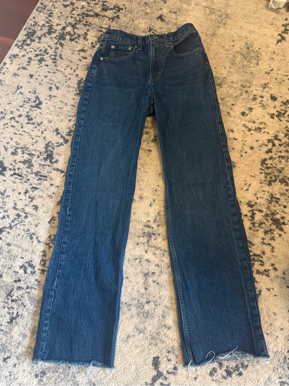 Abercrombie & Fitch Straight-Leg Jeans in Dark Blue Denim